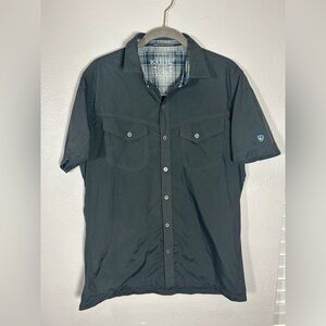 Kuhl Shirt Mens Small Eluxur Short Sleeve Gray Hiking Outdoor Shirt Button